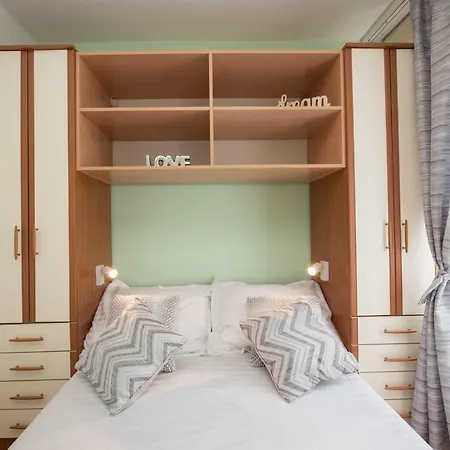 Pax شقة سبليت